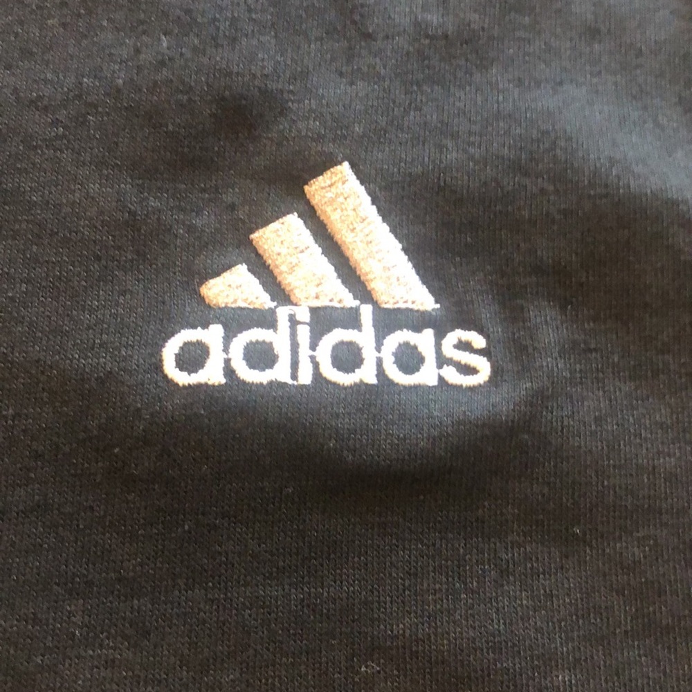 ADIDAS Black T-Shirt. Size SMALL. NWT -defect Short Sleeves - Picture 2 of 5